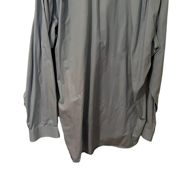 L.L. Bean Button Down Shirt Light Blue - Picture 9 of 10